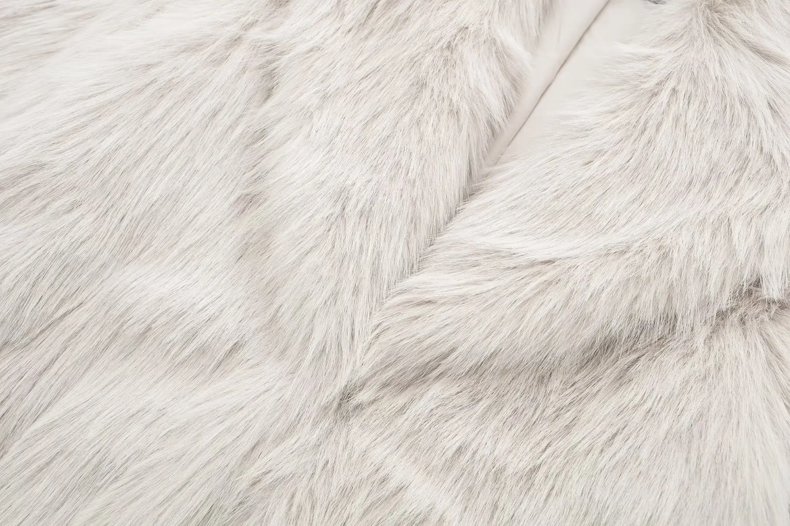 Women's Artificial Fur Warm Three-quarter Coat Thick Winter Top. Stylish and Cozy, Perfect for Cold Weather. Keeps You W — photo 14