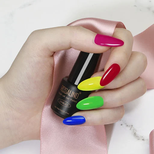 Title 12, Cola fluorescente para unhas