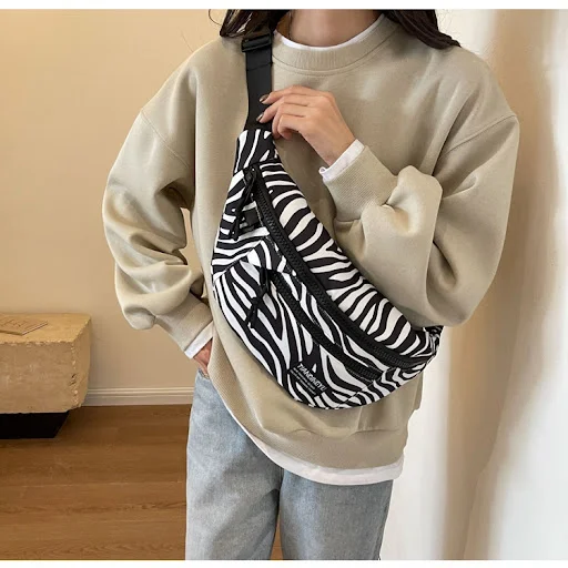 Title 7, Bolsa Mensageiro Casual Simples com Cores Contr...