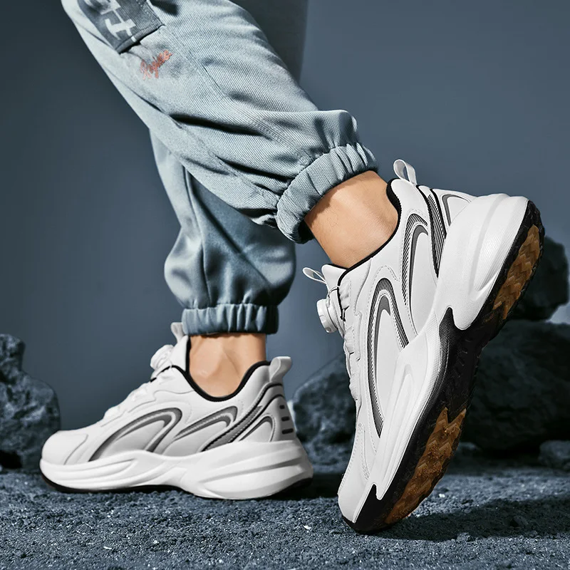 Title 2, Męskie wodoodporne skórzane sneakersy z obrotow...
