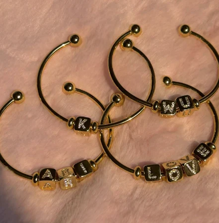 Title 5, Pulseira de letras personalizadas DIY para mulh...