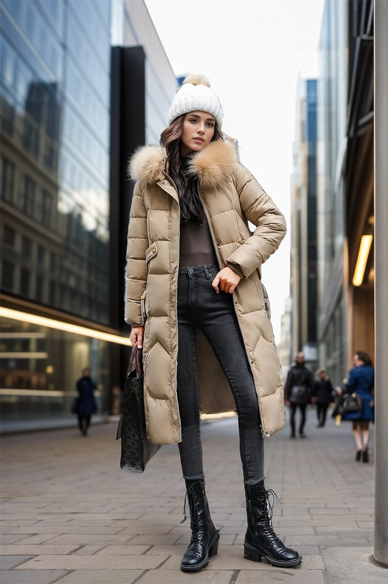 Cappotto in cotone slim fit sotto il ginocchio, ampio colletto in pelliccia, giacca imbottita spessa per un inverno caldo e alla moda. — foto 8