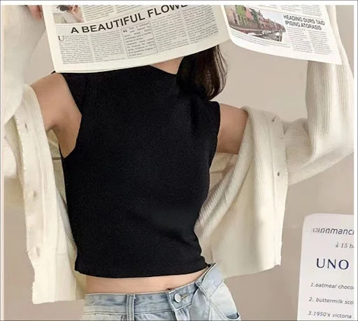Title 2, Waistcoat Irregular Top Half Turtleneck Sweater...