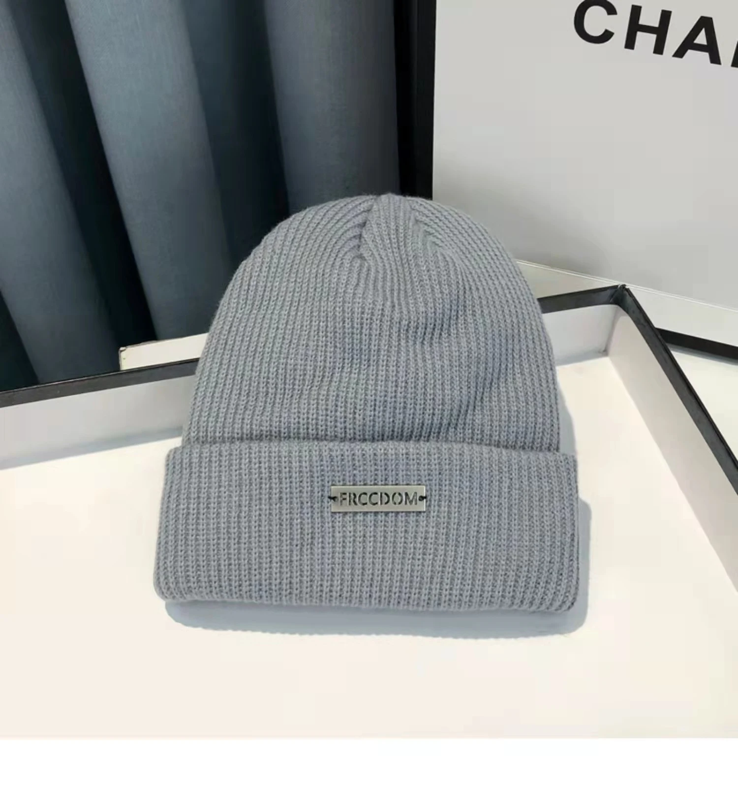 Women's Fashion Retro Versatile Casual Warm Woolen Hat — photo 5