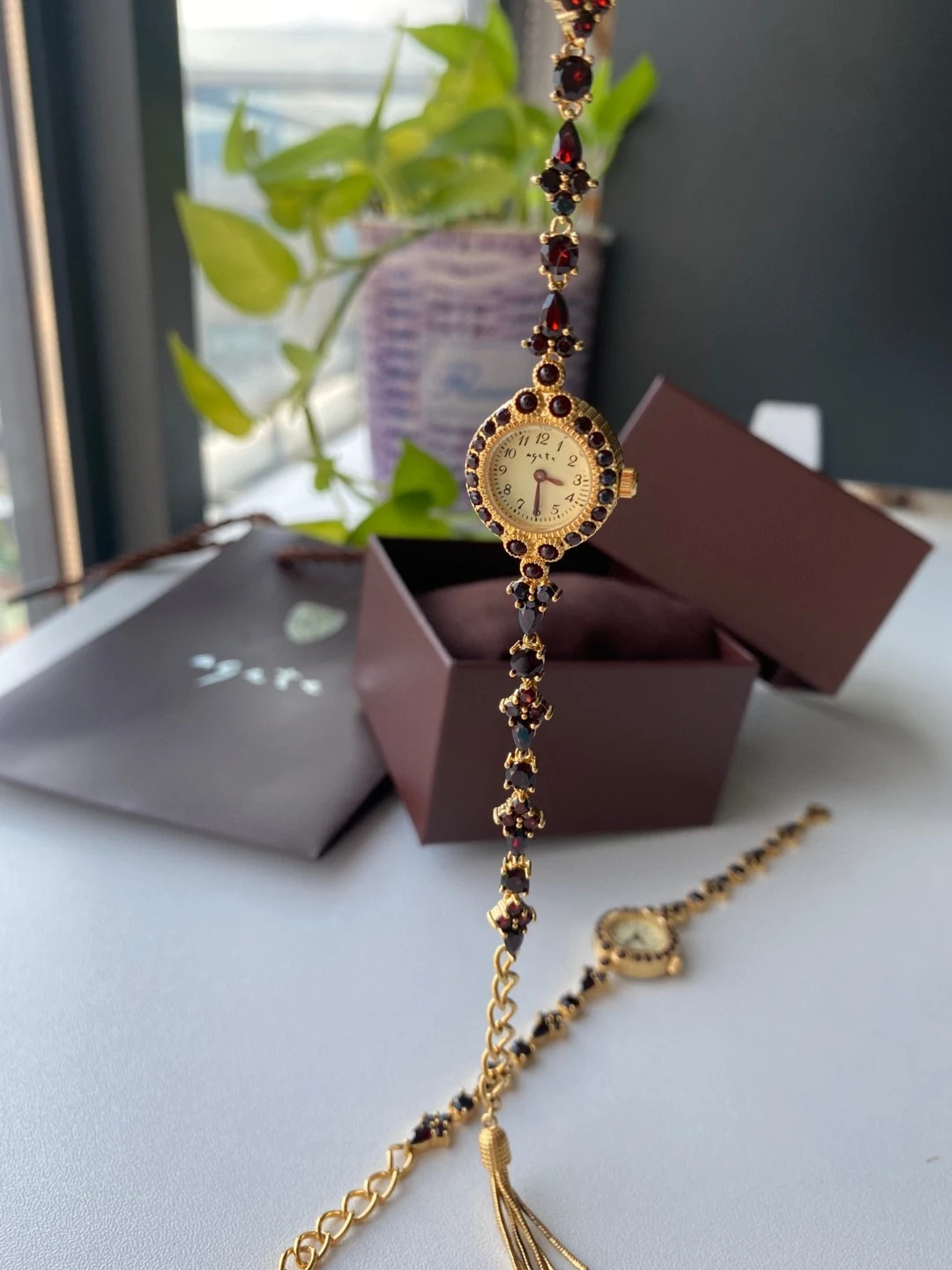 product image - 2