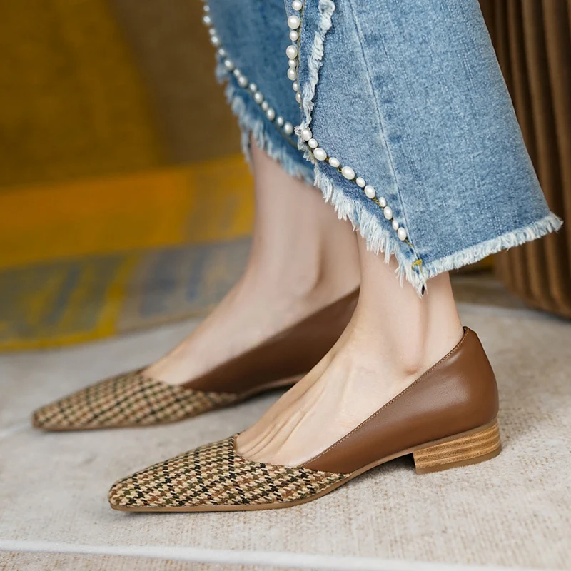 Title 6, Low Heel Shallow Mouth Pointed Sandals for wome...