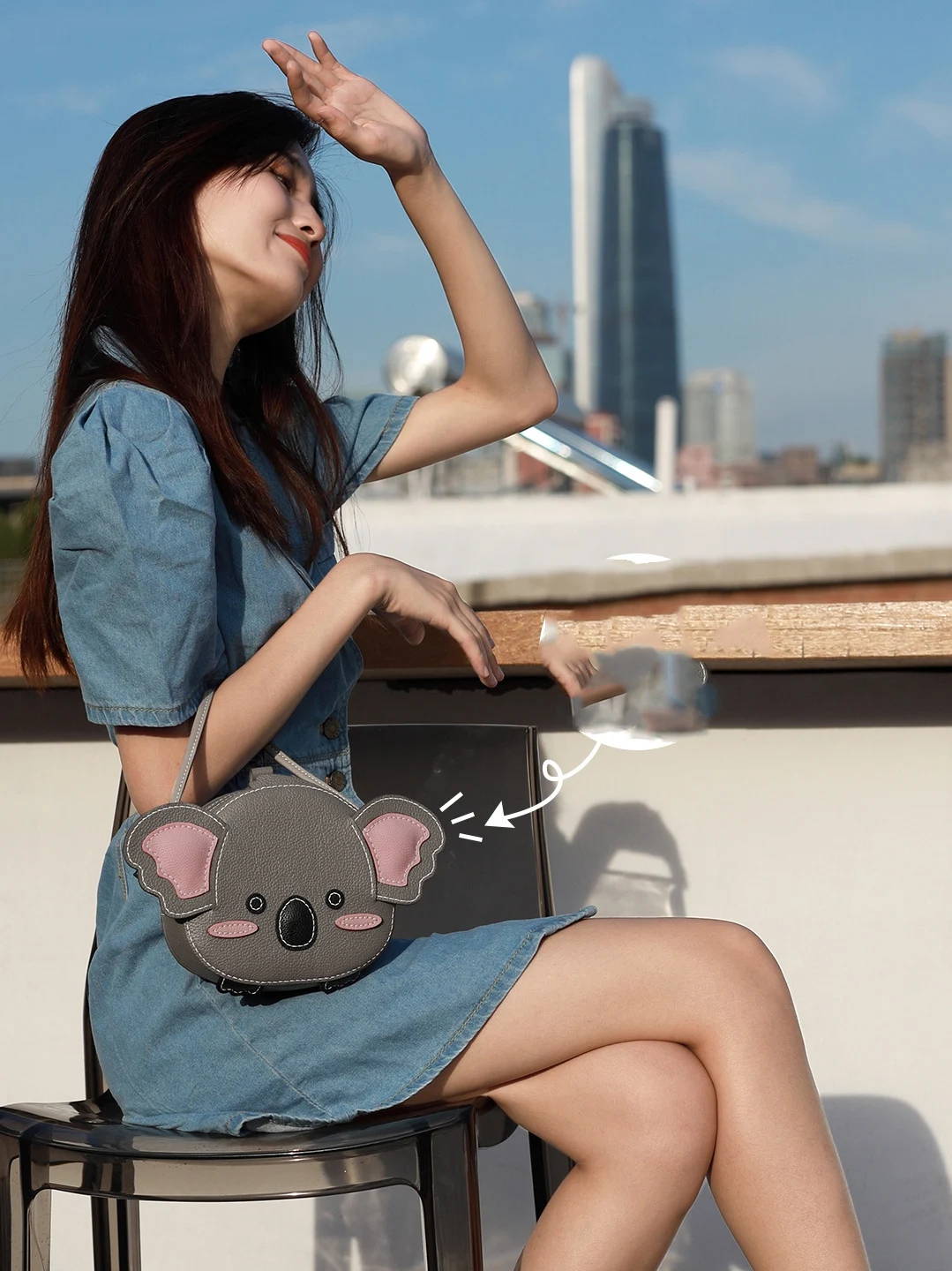 Unique Stupid Fish Leather Handbags. Handmade, durable, and sustainable. Enjoy bold style and make a statement with thes — photo 1