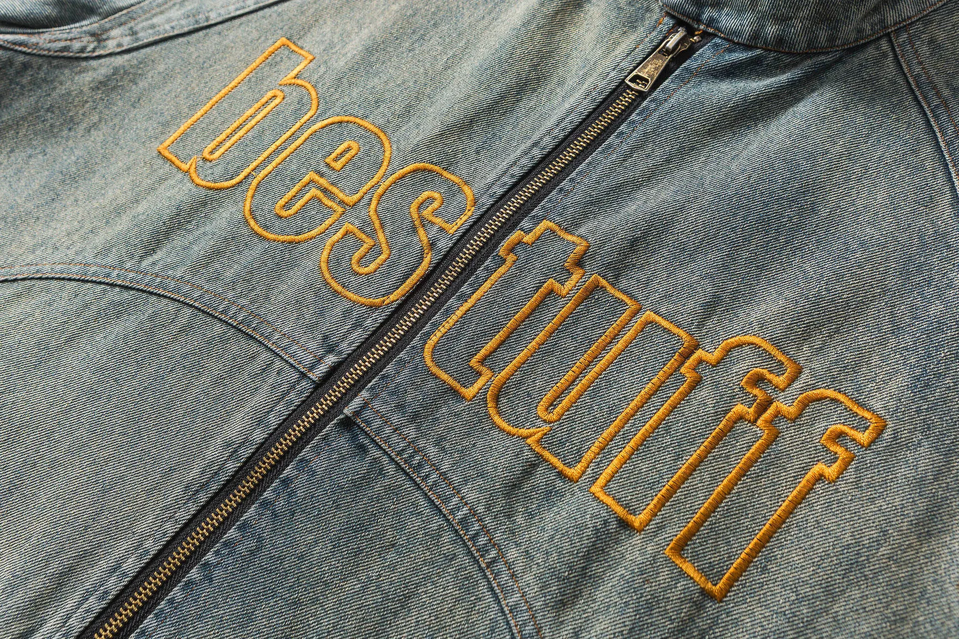 Title 11, Mens American Retro Distressed Washed Denim Ja...