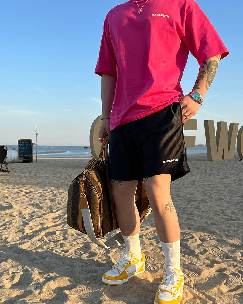 Retro Casual Shorts in 2 Colors for Relaxed Style. Comfortable and versatile shorts perfect for summer. Enjoy effortless — photo 10