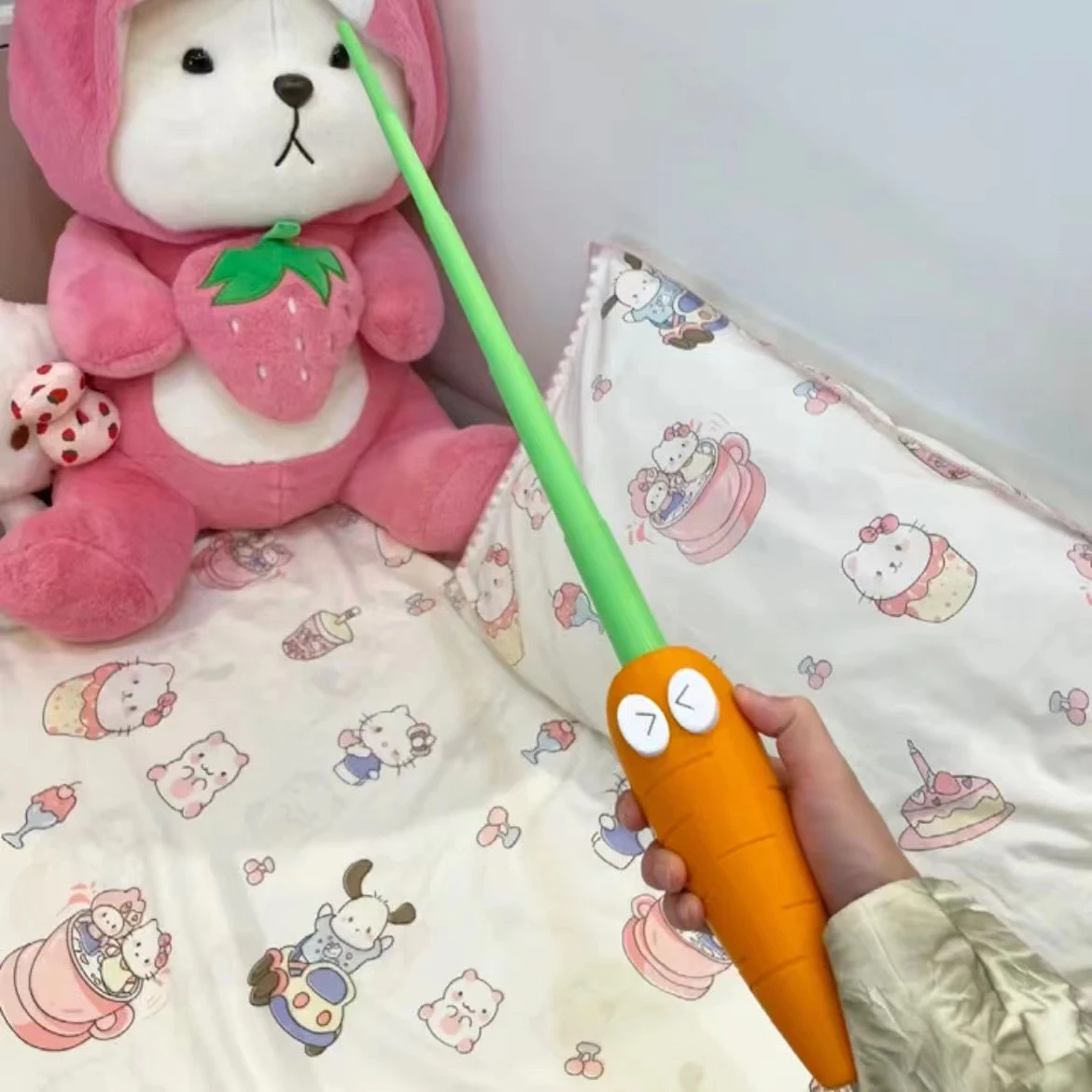 Retractable Radish Sword Decompression Creative Toy Reduce Stress and Have Fun with This Unique and Engaging Toy — photo 6