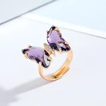 Anel de borboleta vintage fashion, abertura ajustável e personalizado para o dedo indicador. Um toque de elegância e estilo. — foto 9