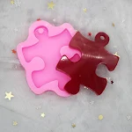 DIY Puzzle Car Aromatherapy Pendant Silicone Mold, create custom air fresheners for your vehicle with this easy-to-use m — photo 1