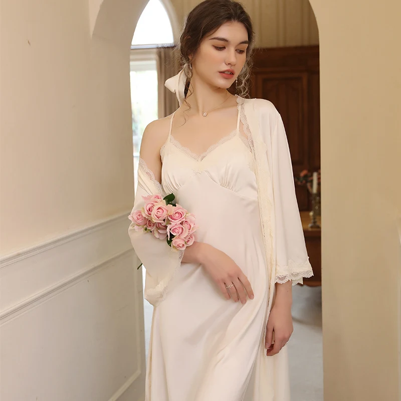 Conjunto de loungewear halter de encaje sencillo para mujer, perfecto para relajarse con estilo y comodidad, ideal para casa. — foto 1