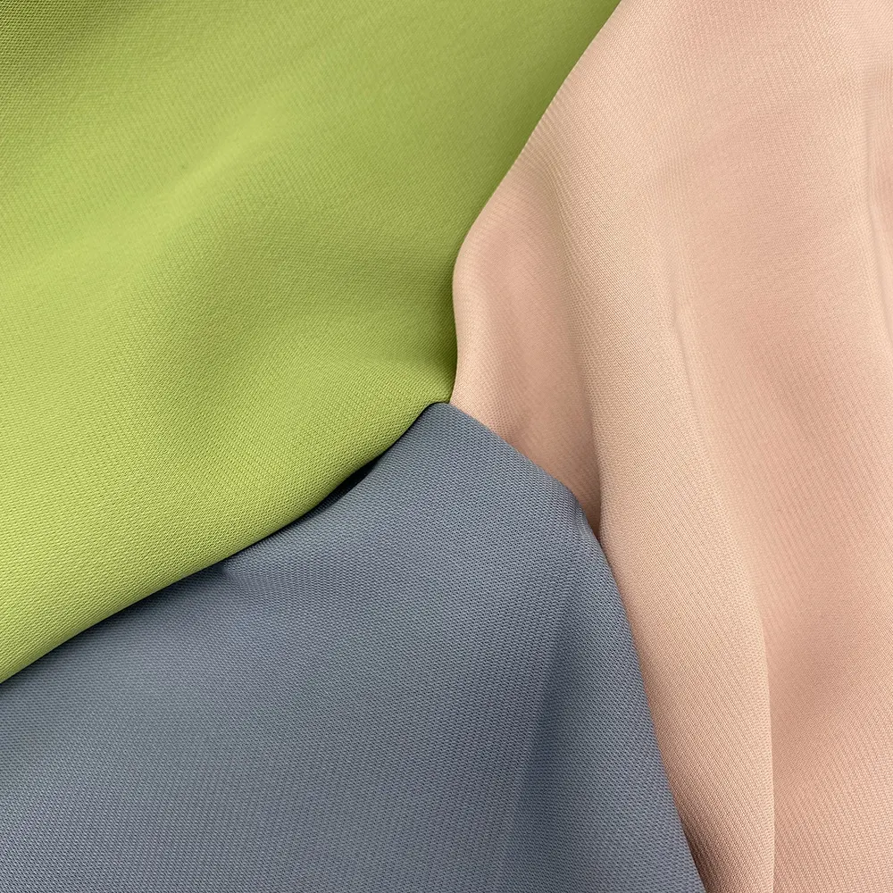 Title 1, Womens Satin Chiffon Pleated Scarf