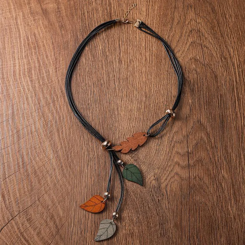 Colar pingente de folha de madeira estilo étnico Ornamento popular vintage feminino — foto 6