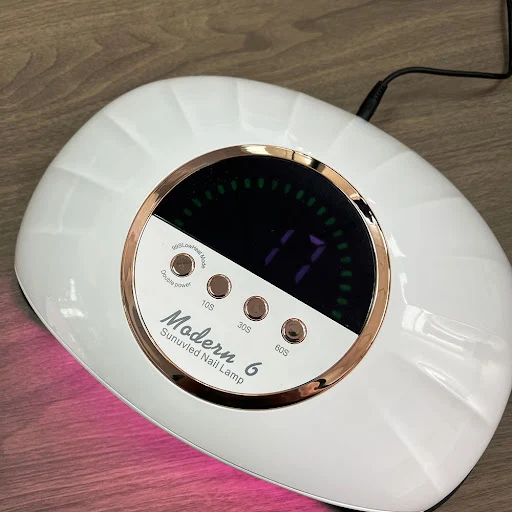 Title 4, Red Light Therapy Lamp for Hands