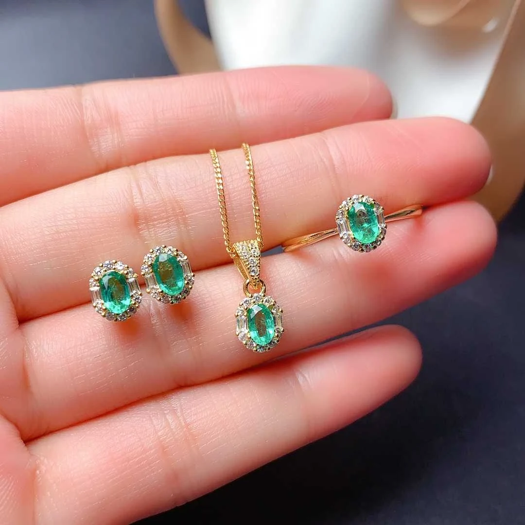 Conjunto Natural de Esmeraldas Colombianas — foto 1