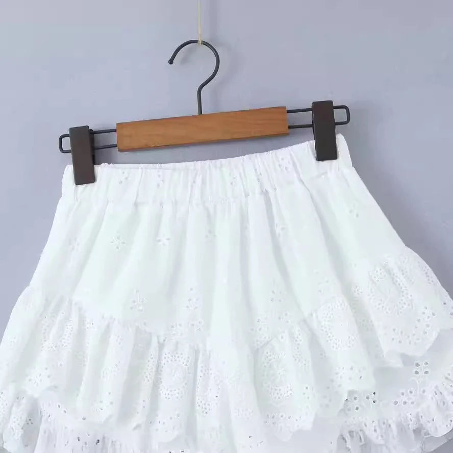 Saia de renda branca pura estilo francês, elegante e feminina. Perfeita para ocasiões especiais e para um visual sofisticado. — foto 14