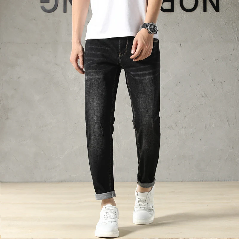 Zomer jeans voor heren, dun, licht van kleur, losse broek met rechte pijpen, perfect voor warme zomerdagen en comfort. — foto 6