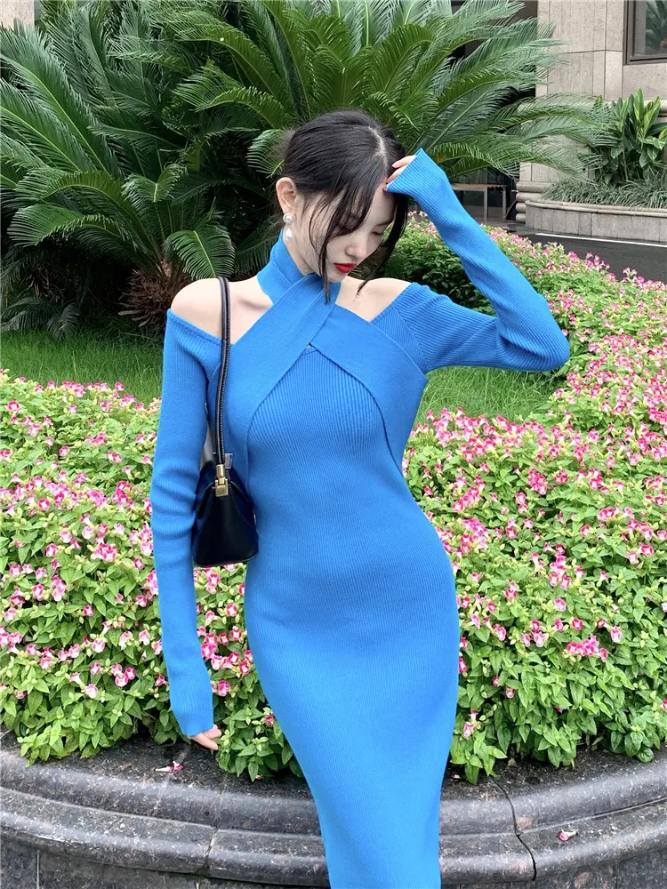 Title 9, Retro Shoulder-baring Slimming Dress