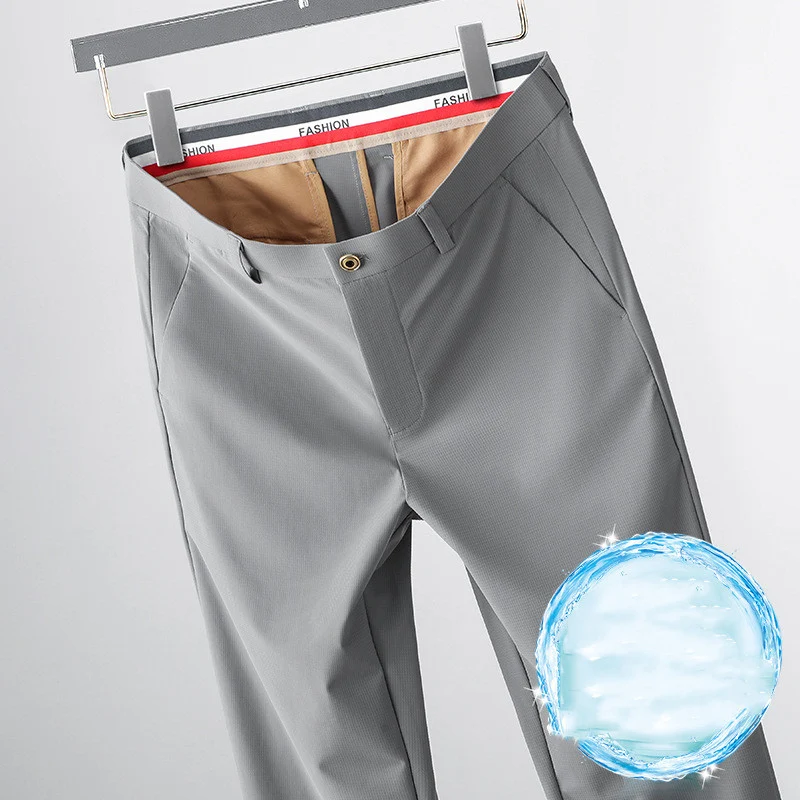 Muške ležerne pantalone sa visokom elastičnošću od ledene svile, ravnog kroja, za maksimalnu udobnost i svež osećaj tokom celog dana. — foto 4