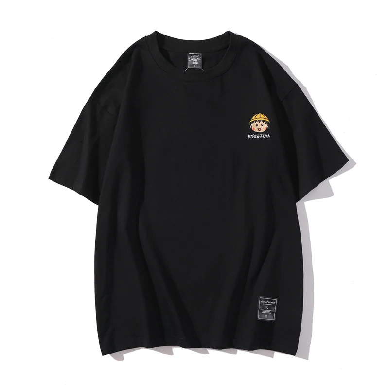 Camiseta vintage bordada de manga curta. Conforto e estilo retrô em uma camiseta de algodão macio. Perfeita para looks casuais e cheios de charme. — foto 4