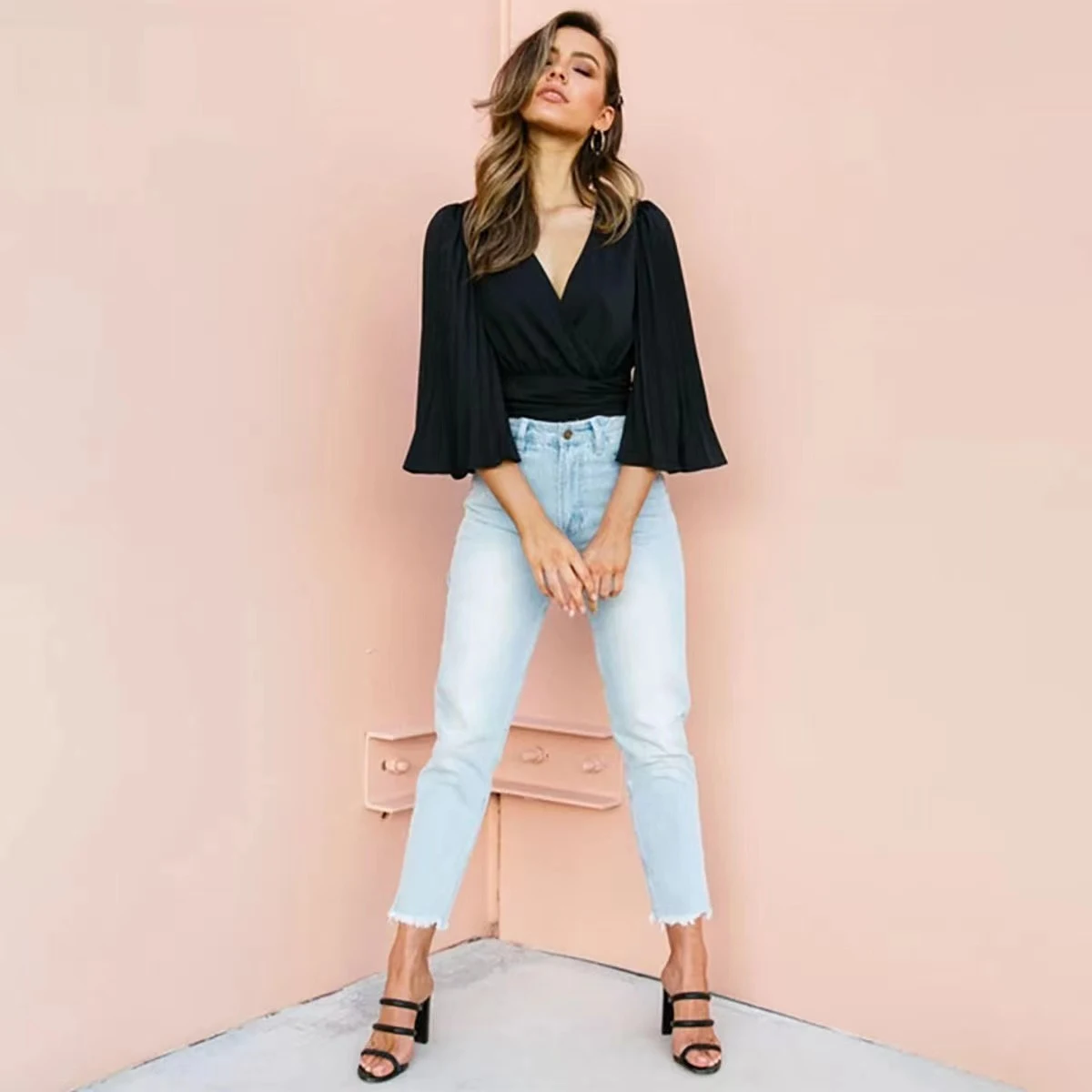 Title 5, Long Sleeve Shirt Short V-neck Puff Sleeve Top