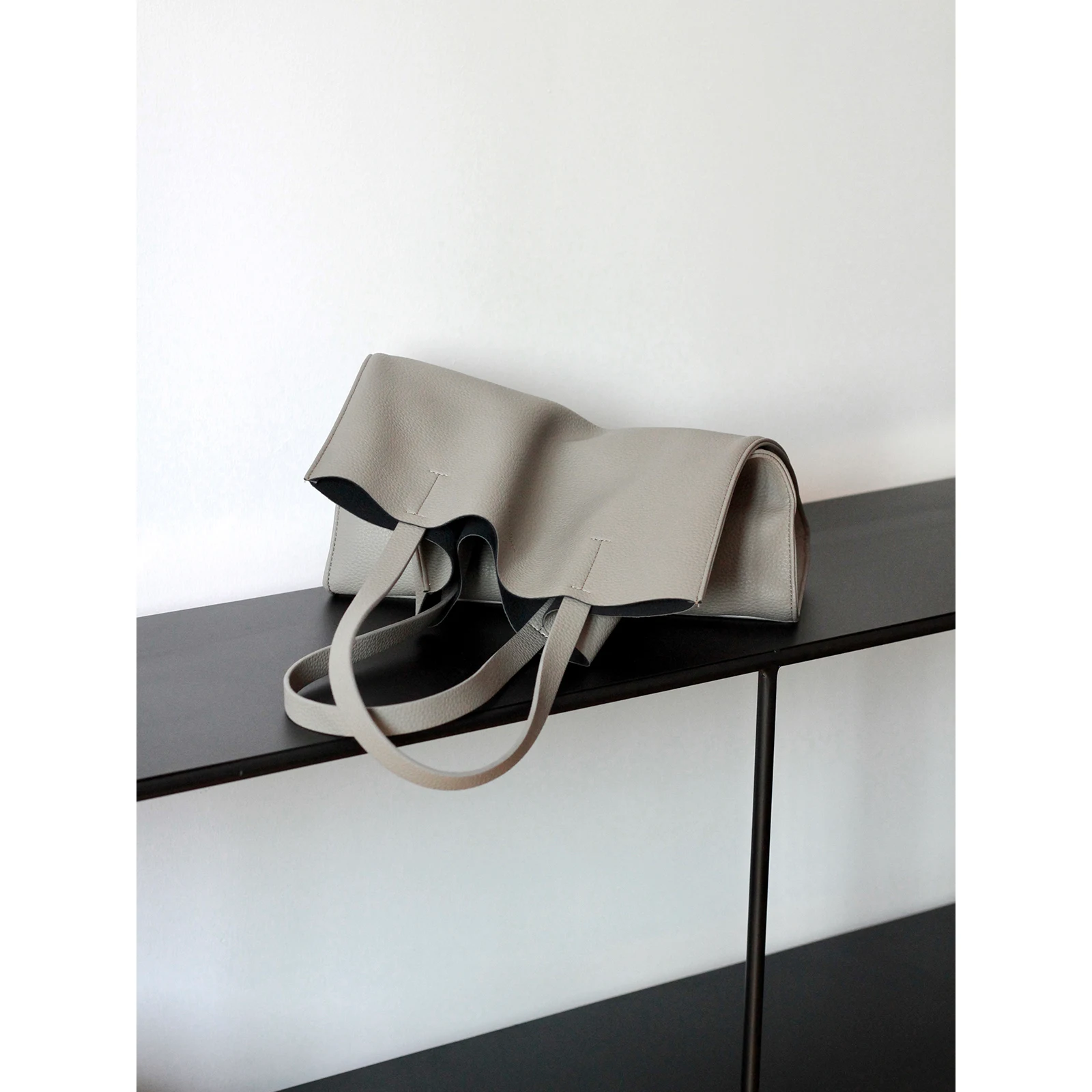 Title 2, Gangfeng Design Womens Bag, stylish and spacio...