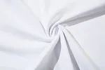 Camiseta com estampa de coelho de desenho animado de personalidade fashion, perfeita para um visual casual e estiloso. Conforto e moda! — foto 5