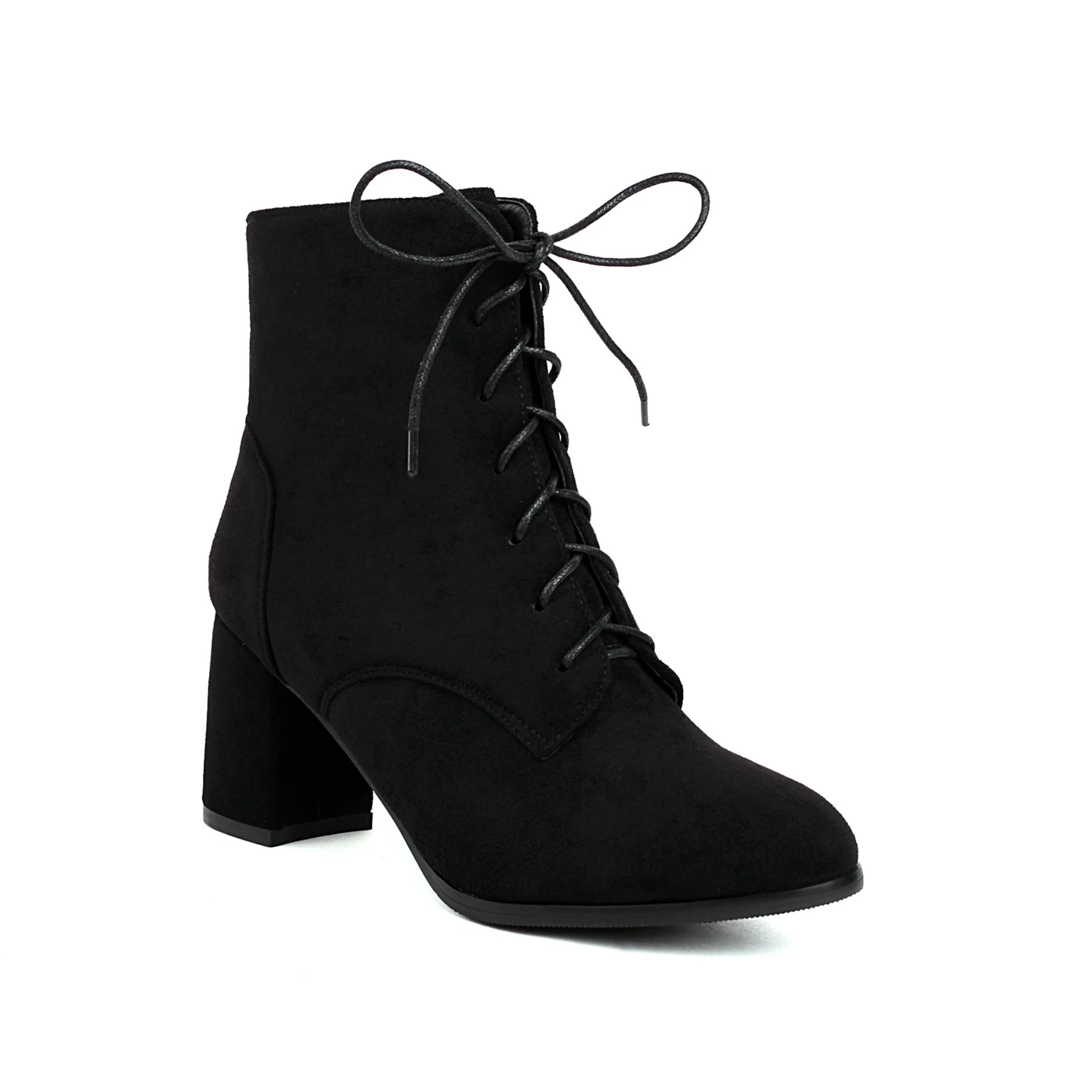 Title 6, Botas Curtas Frosty com Cadarço Frontal e Salto...