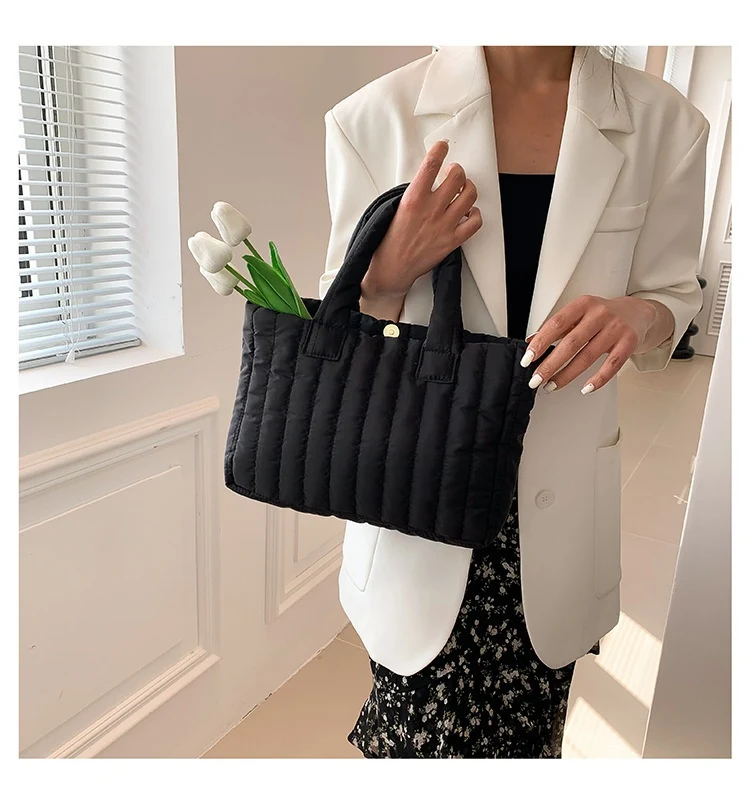 Women's Large-Capacity Soft Striped Portable and Fashion Handbag perfect for everyday use, shopping and travel, stylish. — photo 26
