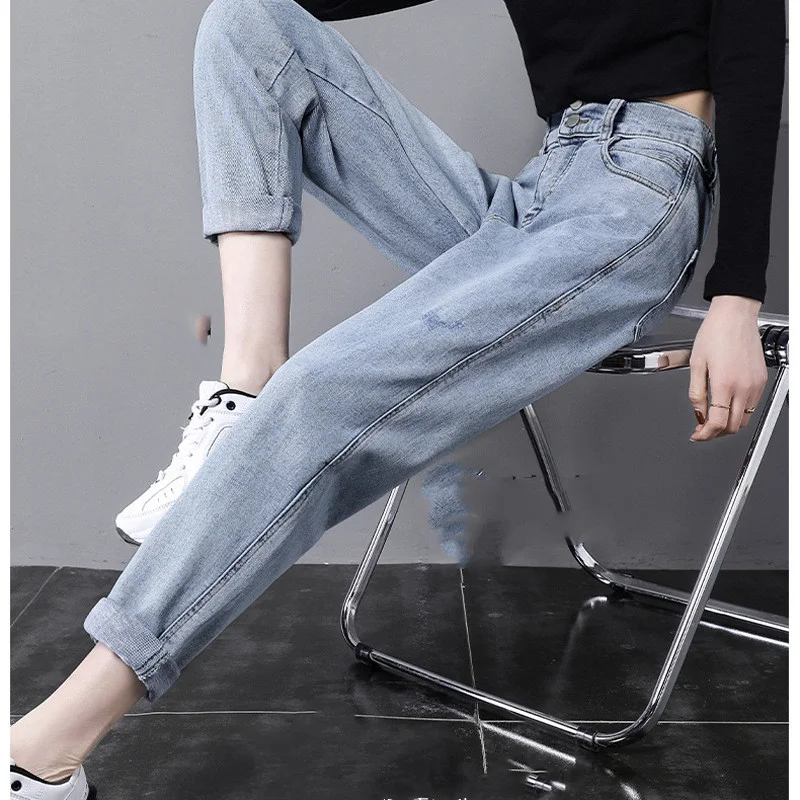 Title 6, Pantalones Carrot Daddy de talle alto con cintu...