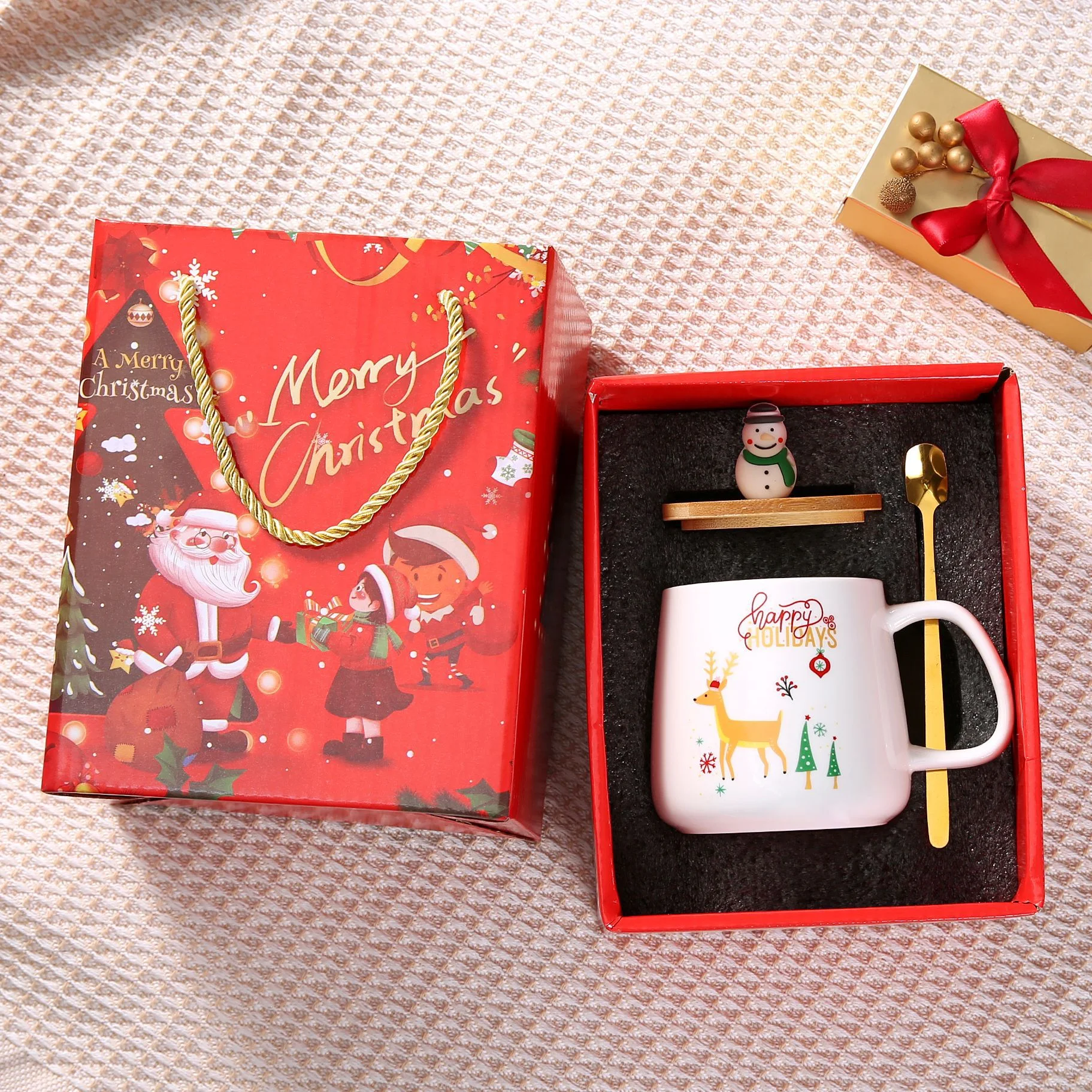 Title 5, Christmas Ceramic Cup Set with Cover Spoon Sant...