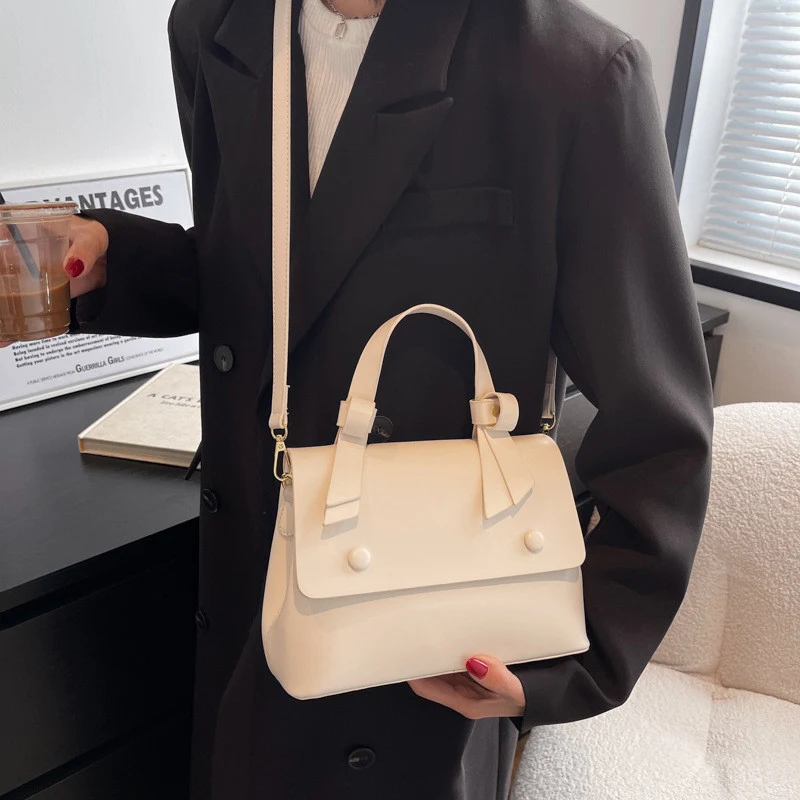 Draagbare schoudertas met grote capaciteit, eenvoudig modieus, crossbody voor woon-werkverkeer, perfect voor dagelijks gebruik. — foto 9