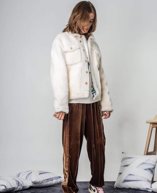 product image - 3