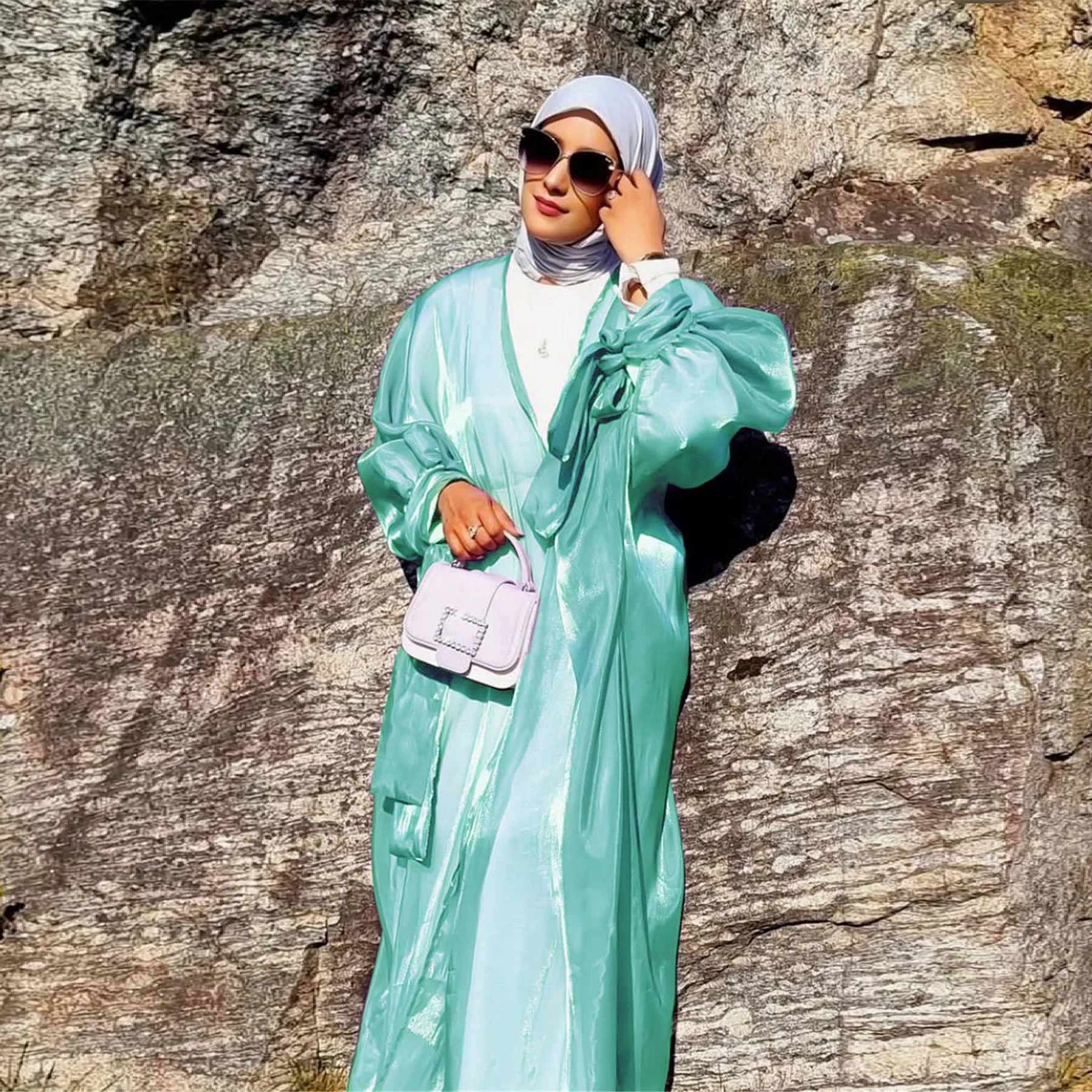 Cardigan arabo a sei colori, con lacci, pizzo e fiocco, abito. Perfetto per un look elegante e modesto in ogni occasione. — foto 4