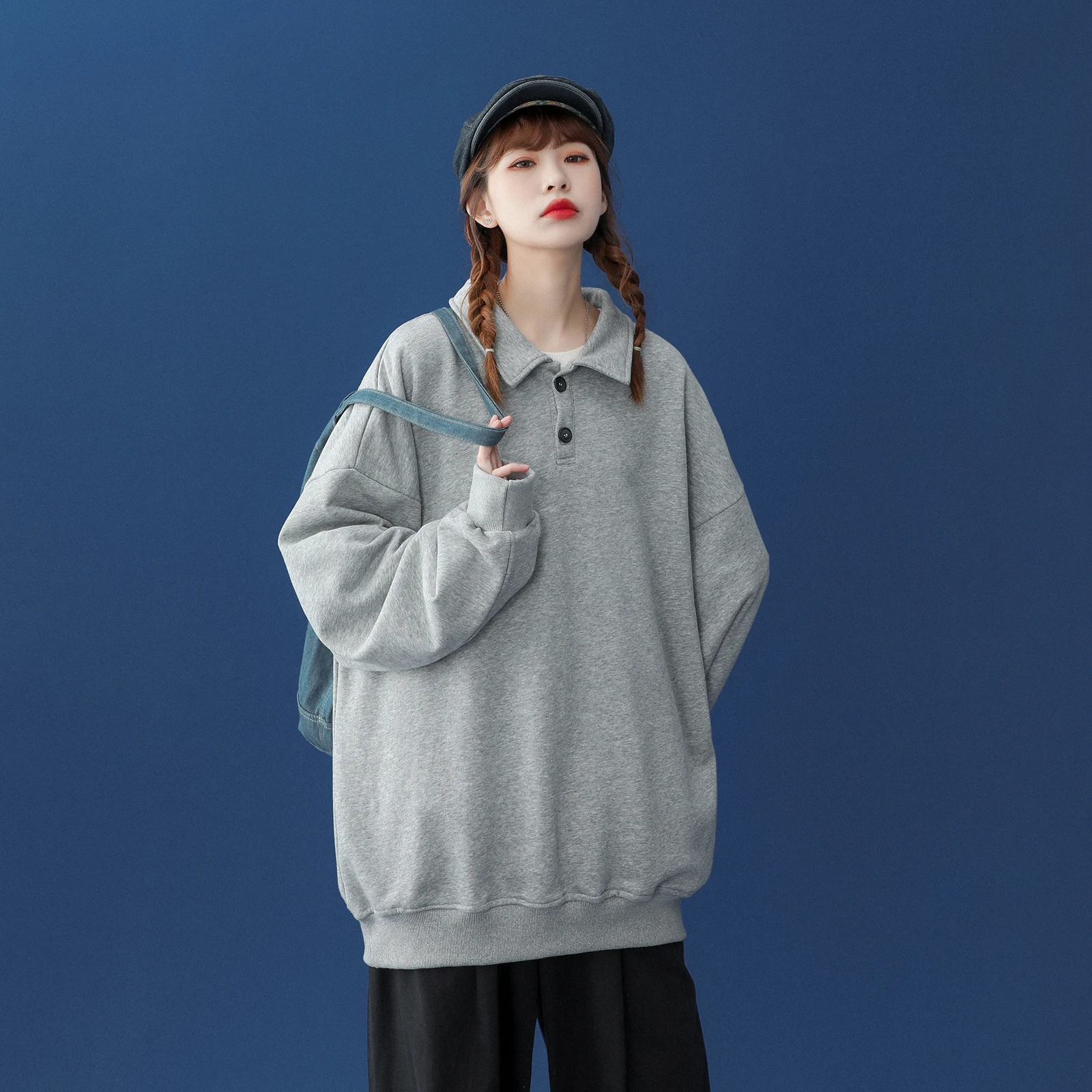 Blusa japonesa feminina de manga longa para o início do outono. Conforto e elegância para looks versáteis e charmosos. Ideal para a estação. — foto 3