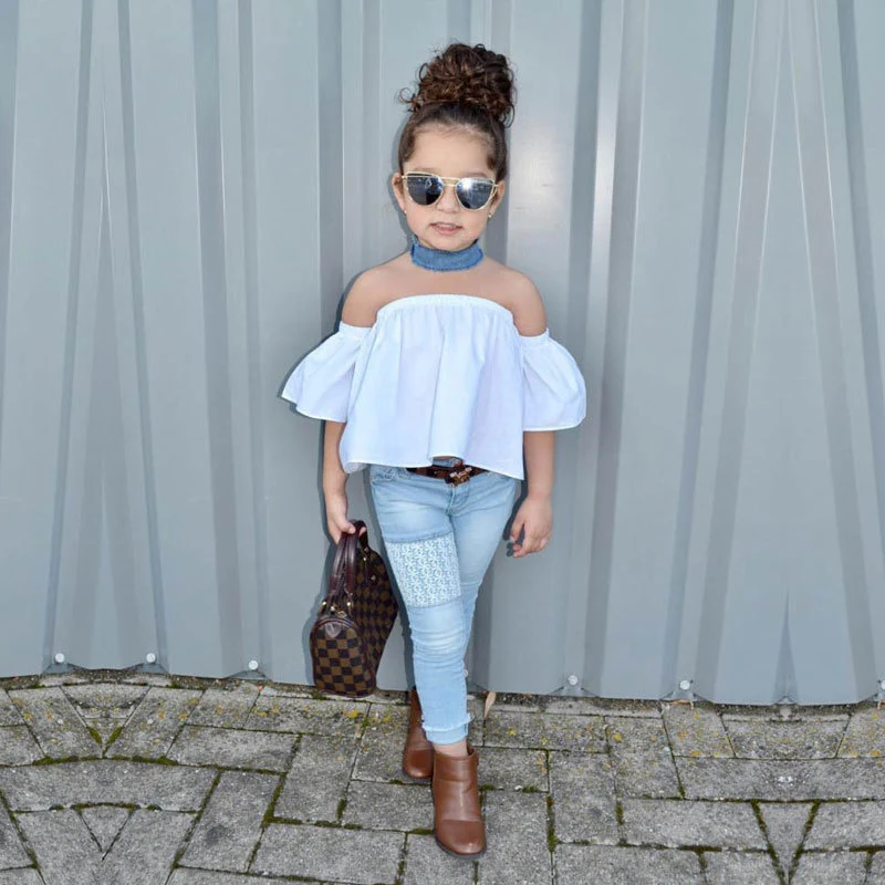 Jeans jumpsuit met rechte halslijn en off-shoulder look voor een moeiteloze, moderne stijl. Geniet van comfort en een trendy uitstraling. — foto 4