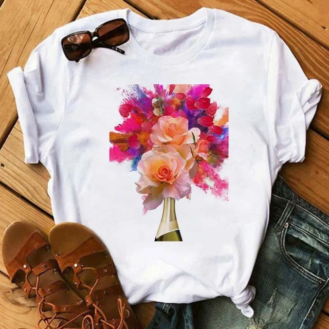 Title 8, T-shirt Kawaii Rose Gold Wine Glass
