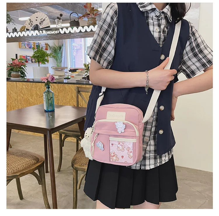 Bolsa de ombro transparente criativa e fofa para estudantes. Simples e casual, perfeita para uso diário e transportar seus itens essenciais com estilo. — foto 8