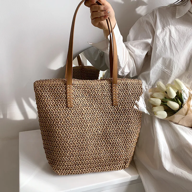 Bolsa de ombro feminina, nova, em palha tecida, grande capacidade e portátil. Perfeita para praia, compras ou viagens. — foto 5