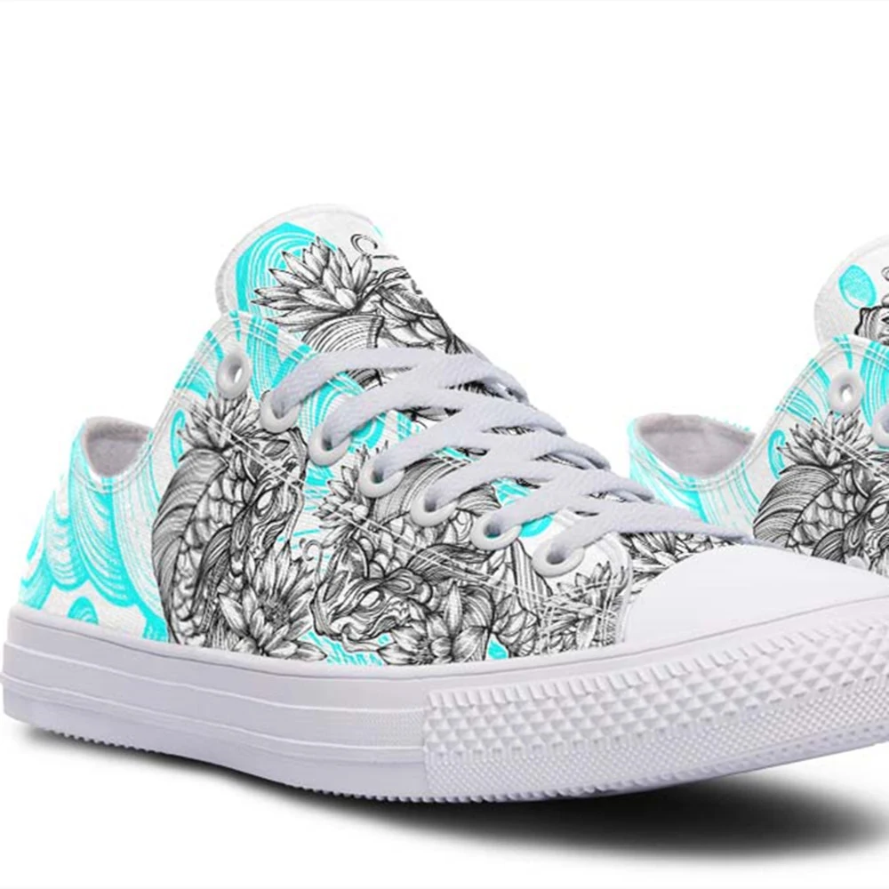 Fashion Print Couple Low-Top Canvas Shoes. Comfortable and stylish sneakers for couples, perfect for a coordinated look. — photo 9