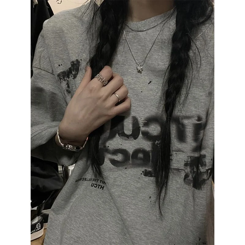 Women's Hip Hop High Street All-matching Loose Short Sleeve T-shirt for a relaxed and stylish look. Perfect for everyday — photo 5