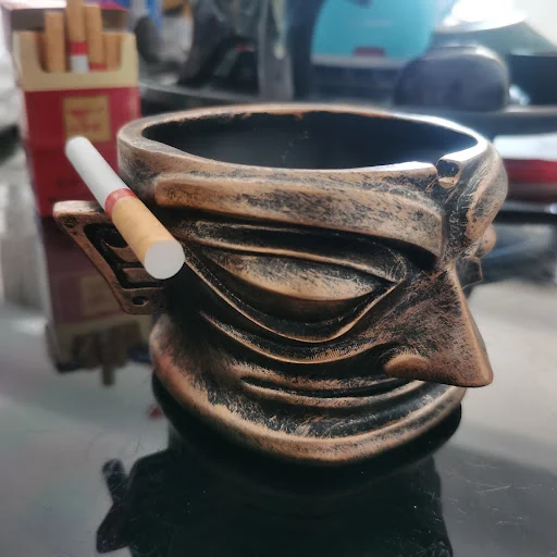 Title 3, Sanxingdui Maske Küllük Reçine El Sanatları. Ev...