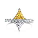 Anel de prata esterlina S925 com zircônio triangular colorido. Joia de moda acessível, luxo elegante para um look sofisticado. — foto 8