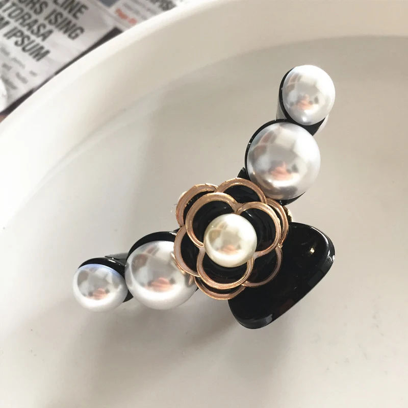 Cartão de Enrolar Cabelo Camellia Pearl para Meninas Crie penteados incríveis com facilidade! Perfeito para tranças, rabos de cavalo e diversos looks. — foto 3