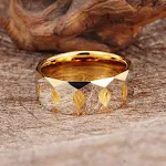 Anel unissex moderno de aço tungstênio. Resistente a riscos, durável e elegante, perfeito para o uso diário e ocasiões especiais. — foto 9