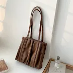 Bolsa MiuMiu feminina estilo coreano de alta moda, design elegante e sofisticado. Perfeita para um visual moderno e com muito estilo. — foto 9