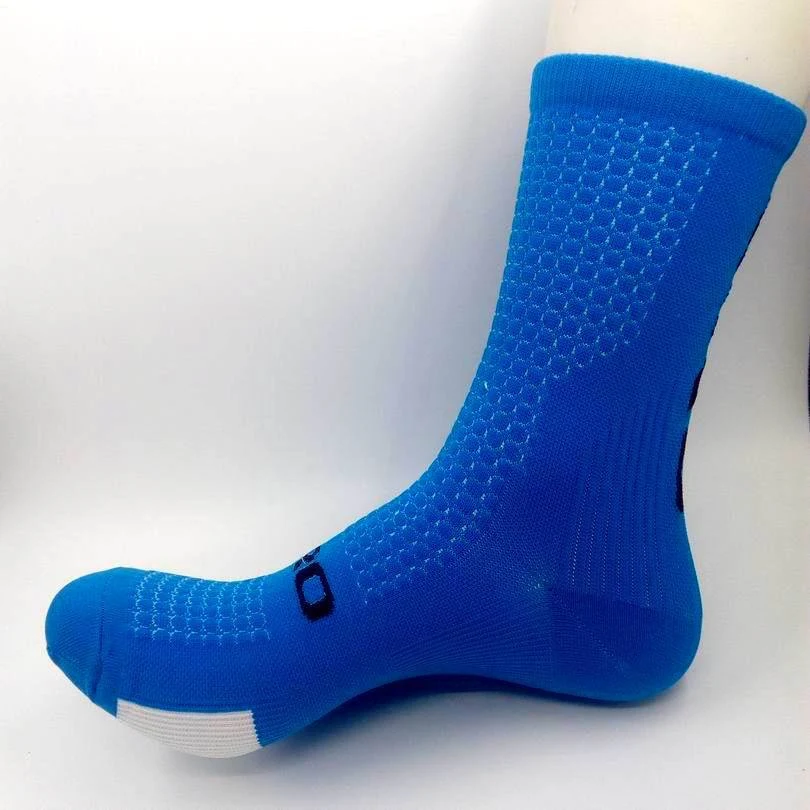 Title 2, Four Seasons General Cycling Socks for men and ...