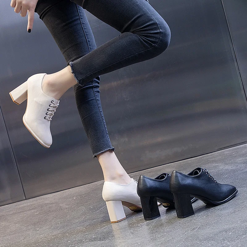 Title 7, Nieuwe dames schoenen voor lente en herfst met ...